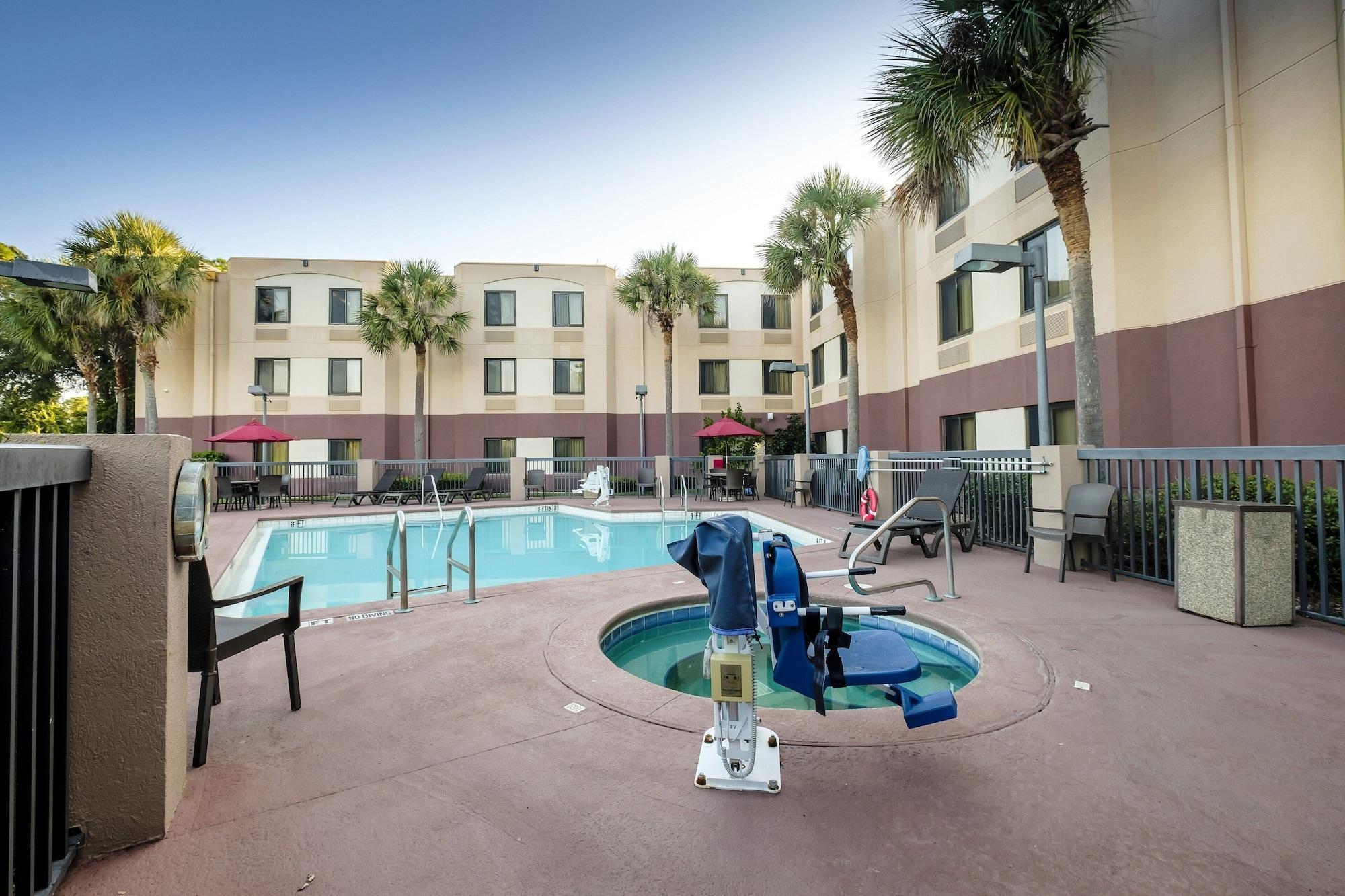 Red Roof Inn Plus+ Palm Coast Exterior foto